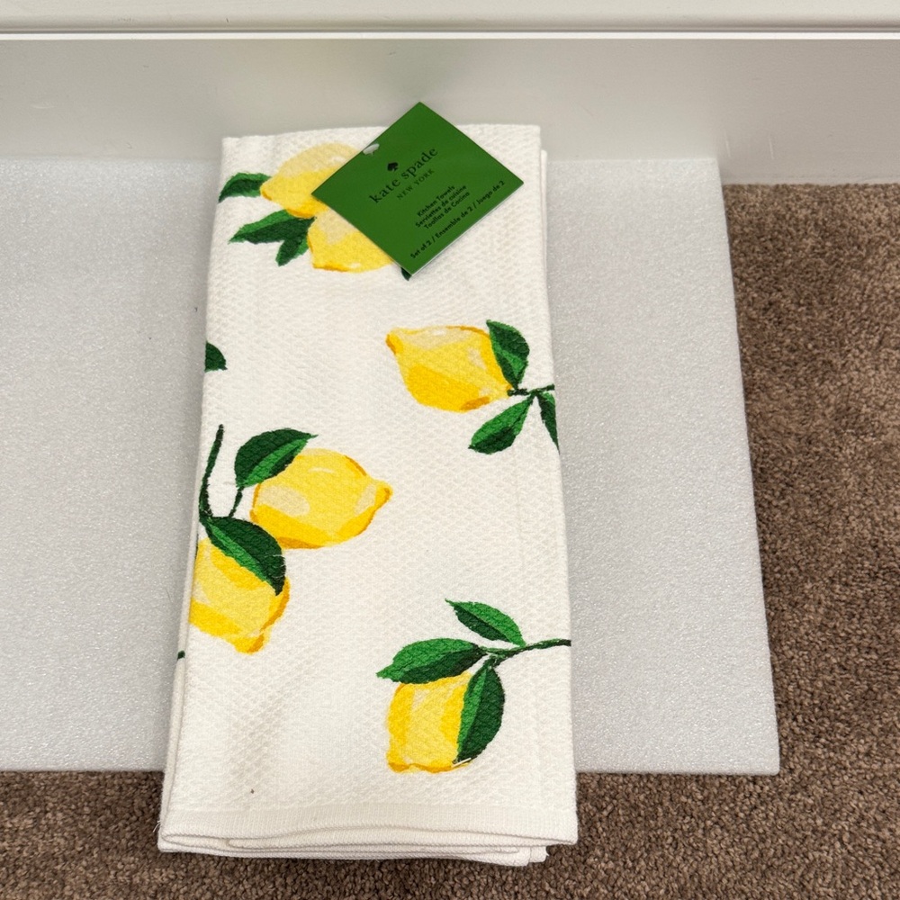 kate spade Lemon Print Cotton Kitchen Towel set of 2 NWT